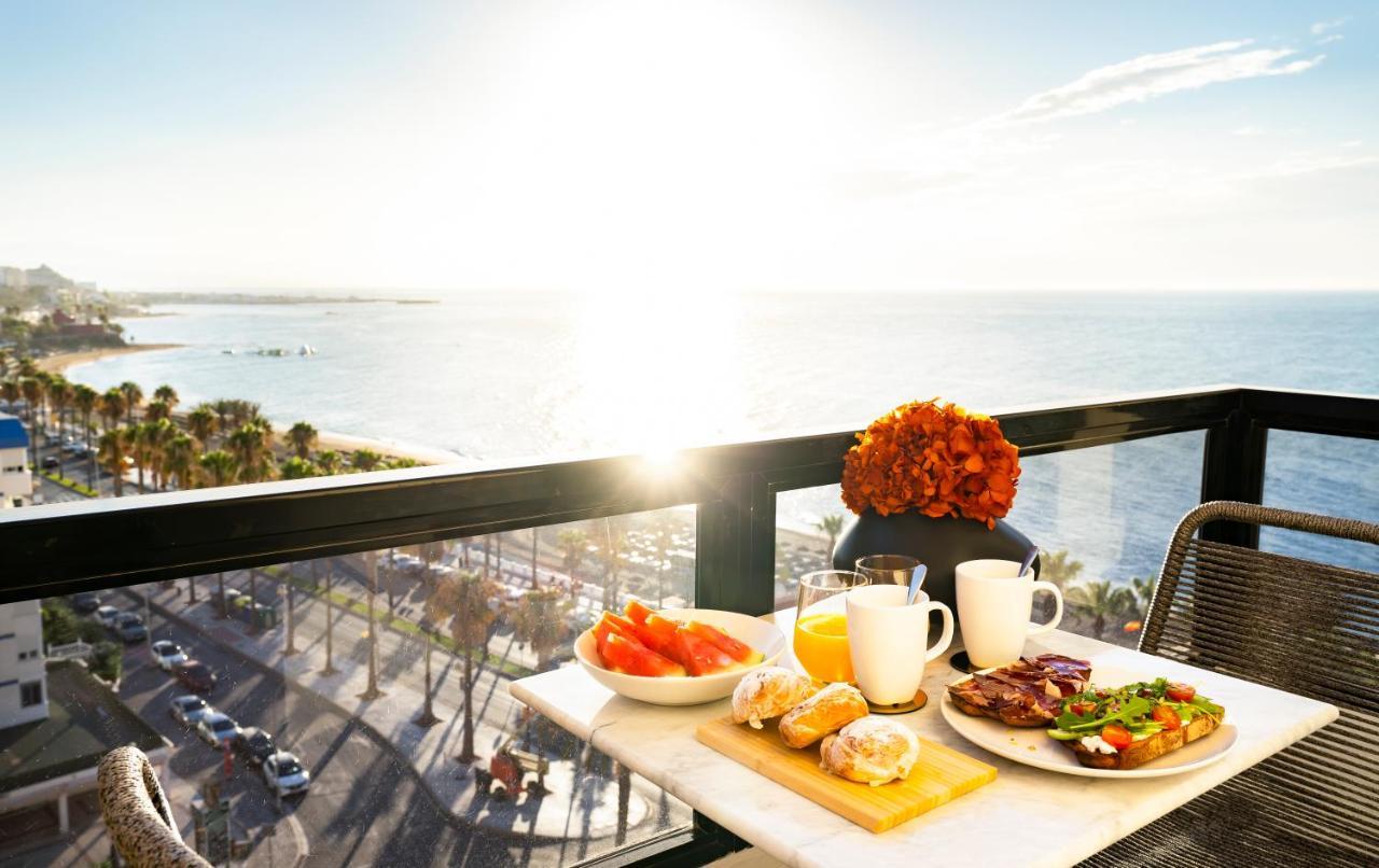 Aloha Apartamentos - Primera Linea De Playa - Vista Al Mar بينالماذينا المظهر الخارجي الصورة