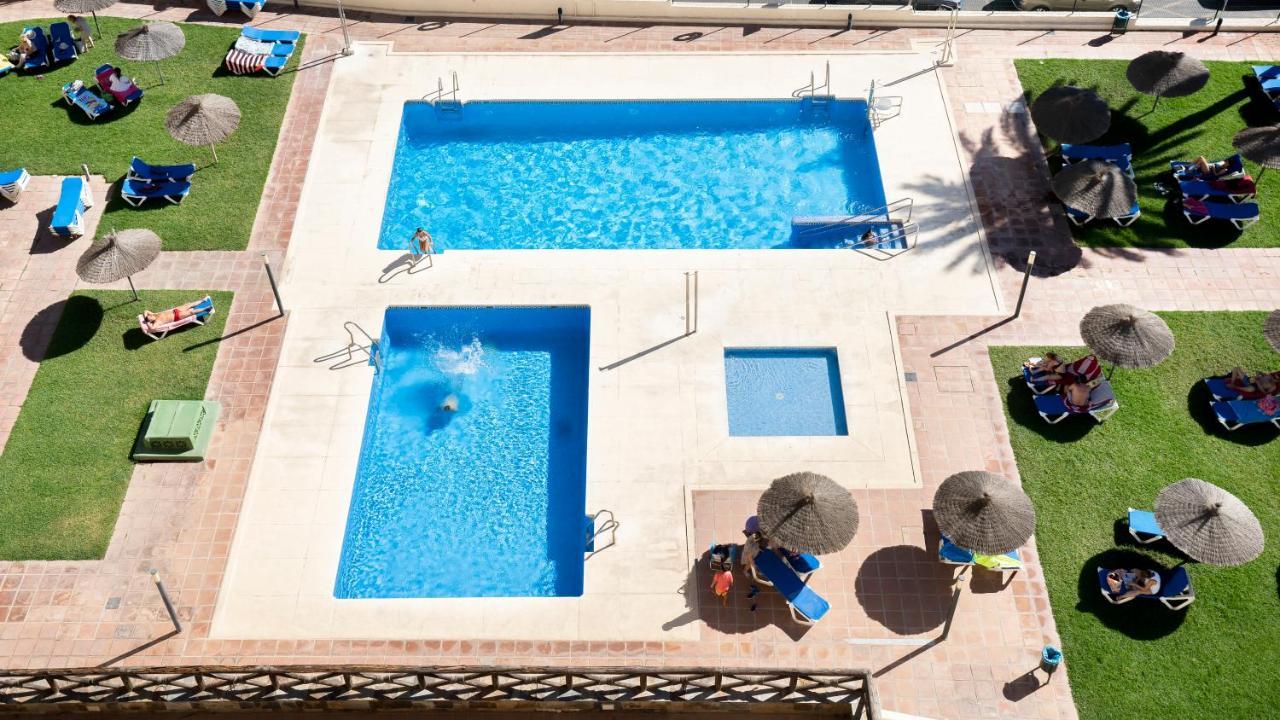 Aloha Apartamentos - Primera Linea De Playa - Vista Al Mar بينالماذينا المظهر الخارجي الصورة