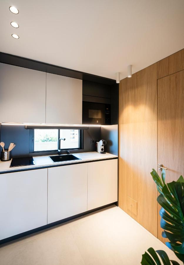 Aloha Apartamentos - Primera Linea De Playa - Vista Al Mar بينالماذينا المظهر الخارجي الصورة