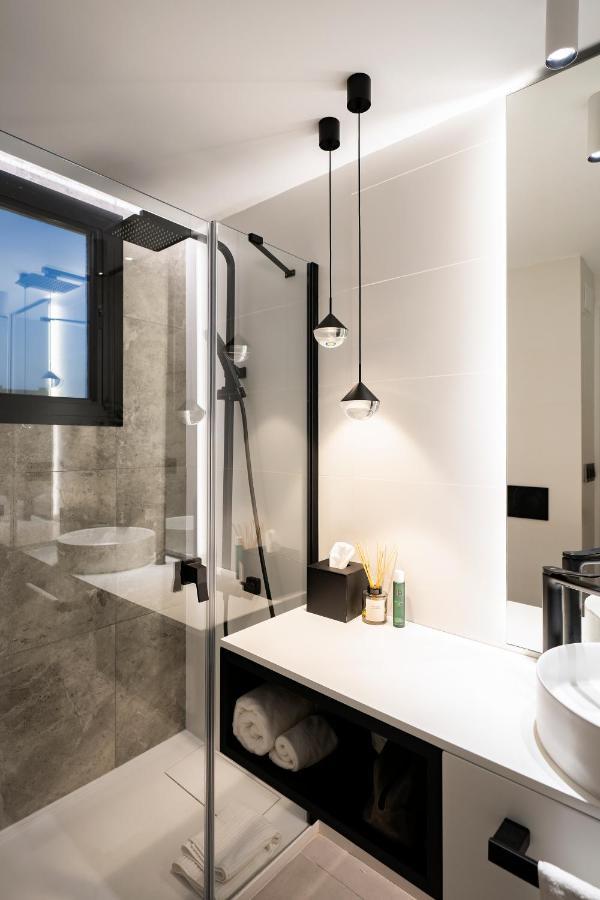 Aloha Apartamentos - Primera Linea De Playa - Vista Al Mar بينالماذينا المظهر الخارجي الصورة